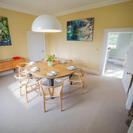 Holiday home The Manse At Broughton Sanctuary